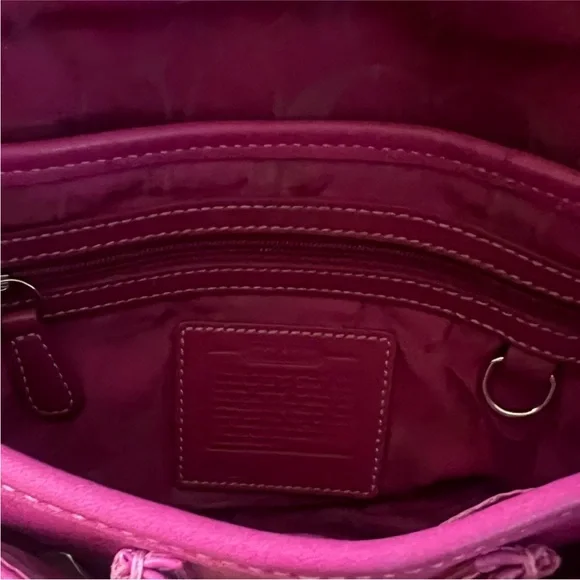 Coach Y2K Soho Pink Flap Bag with Coach bag charm - Picture 10 of 17
